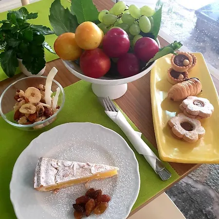 Casa Dominova De Luxe Гостевой дом 4*