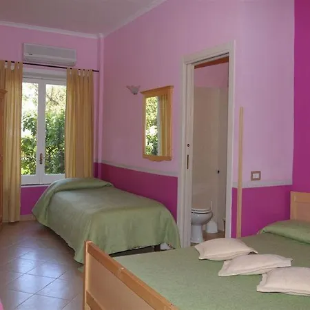 Casa Dominova De Luxe Gasthuis 4*