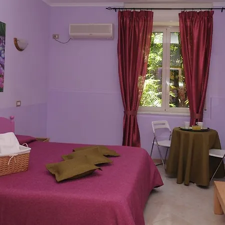 Casa Dominova De Luxe بيت ضيافة